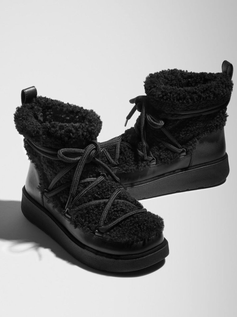 FITFLOP Leather Gen Ff X Roksanda Curly Shearling Lace Ankle Boots